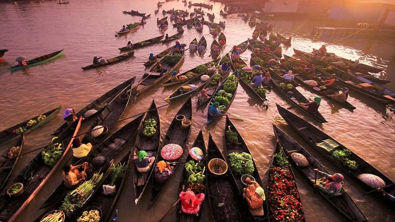 بازار شناور لوک بینتن اندونزی